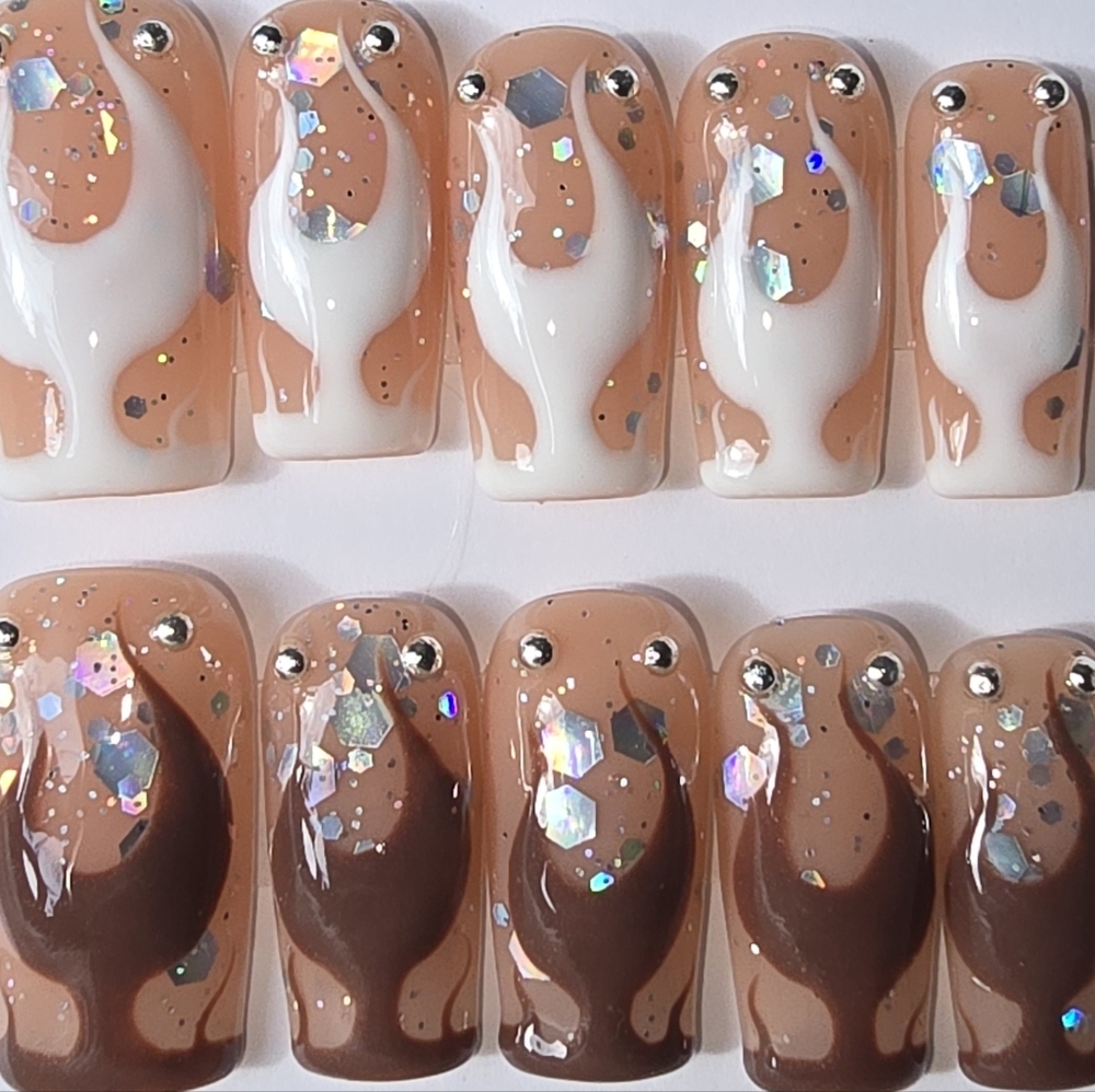 Handmade Brown and White Flame Nail Set with Glitter - Picture 3 of 4